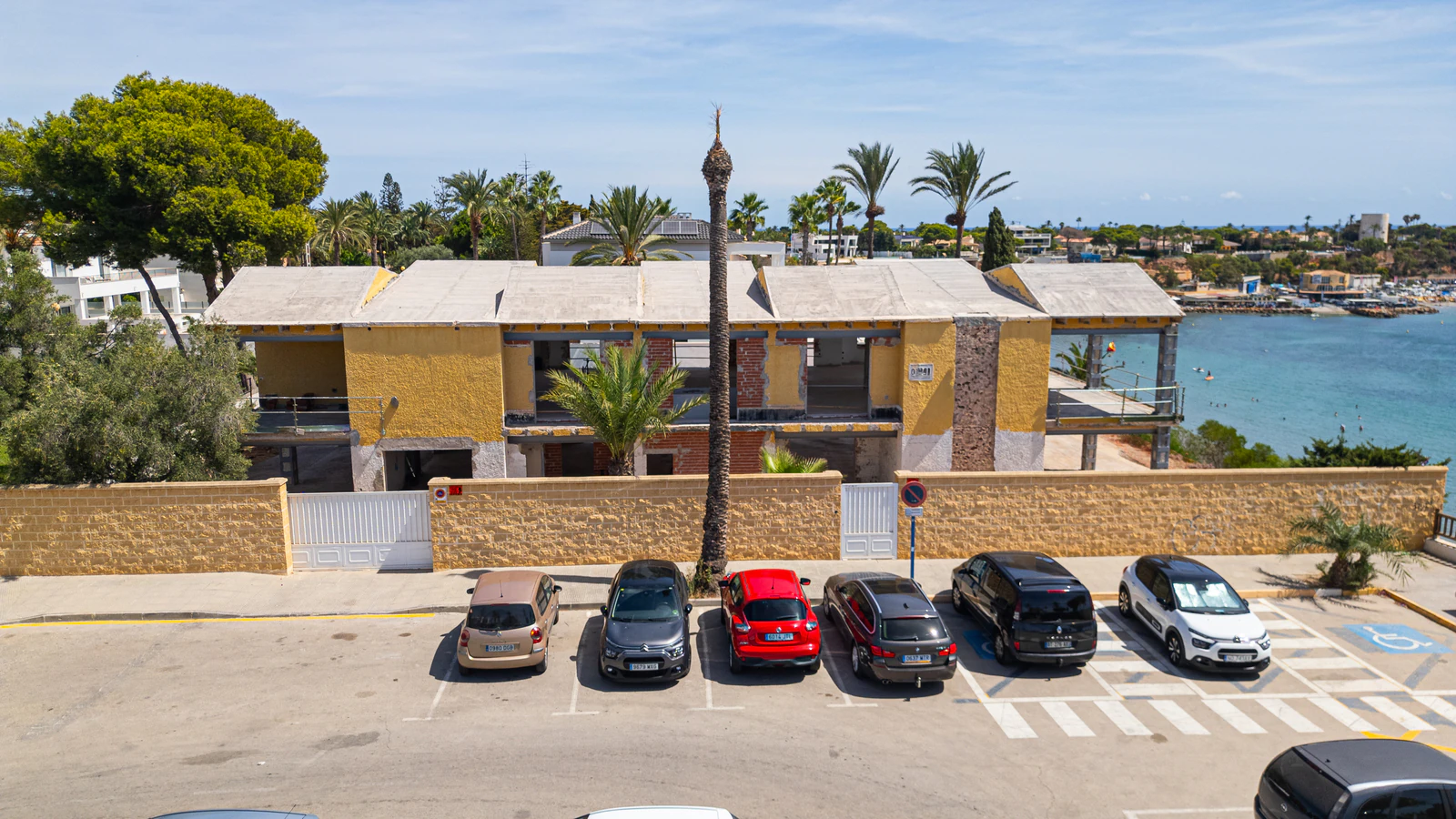 Villa for sale in Orihuela Costa