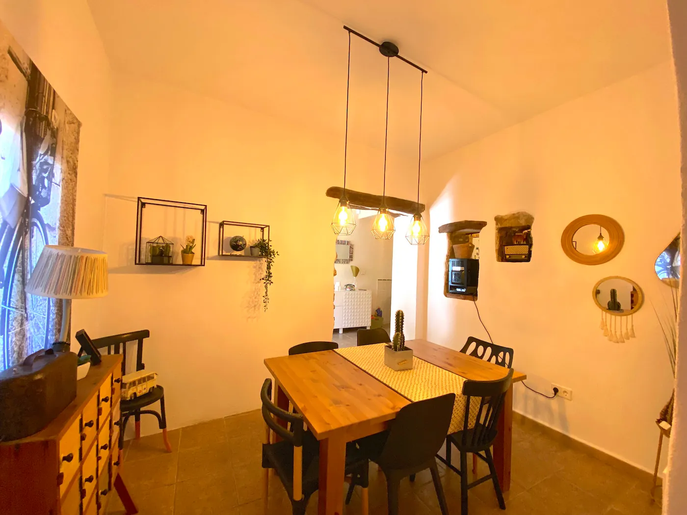 VENTA DE CASA DE PUEBLO EN SANET Y NEGRALS.