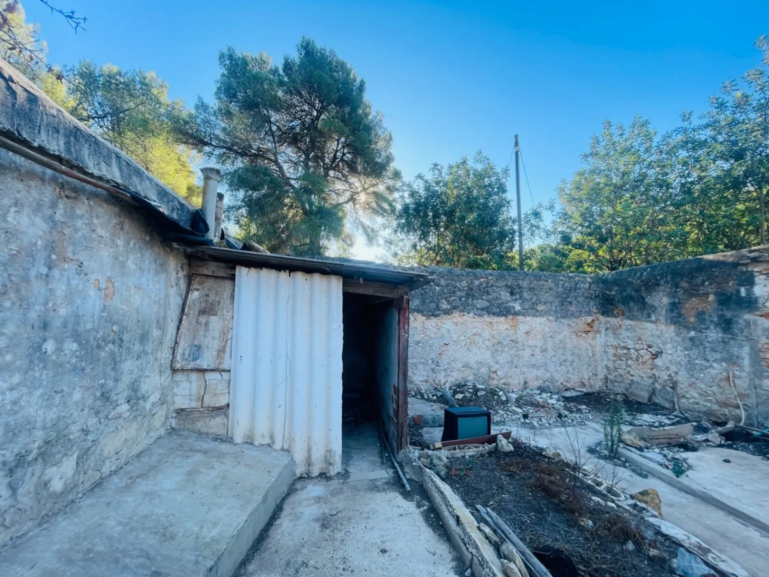 Casa de campo en zona Rotas con parcela de 12000m2.
