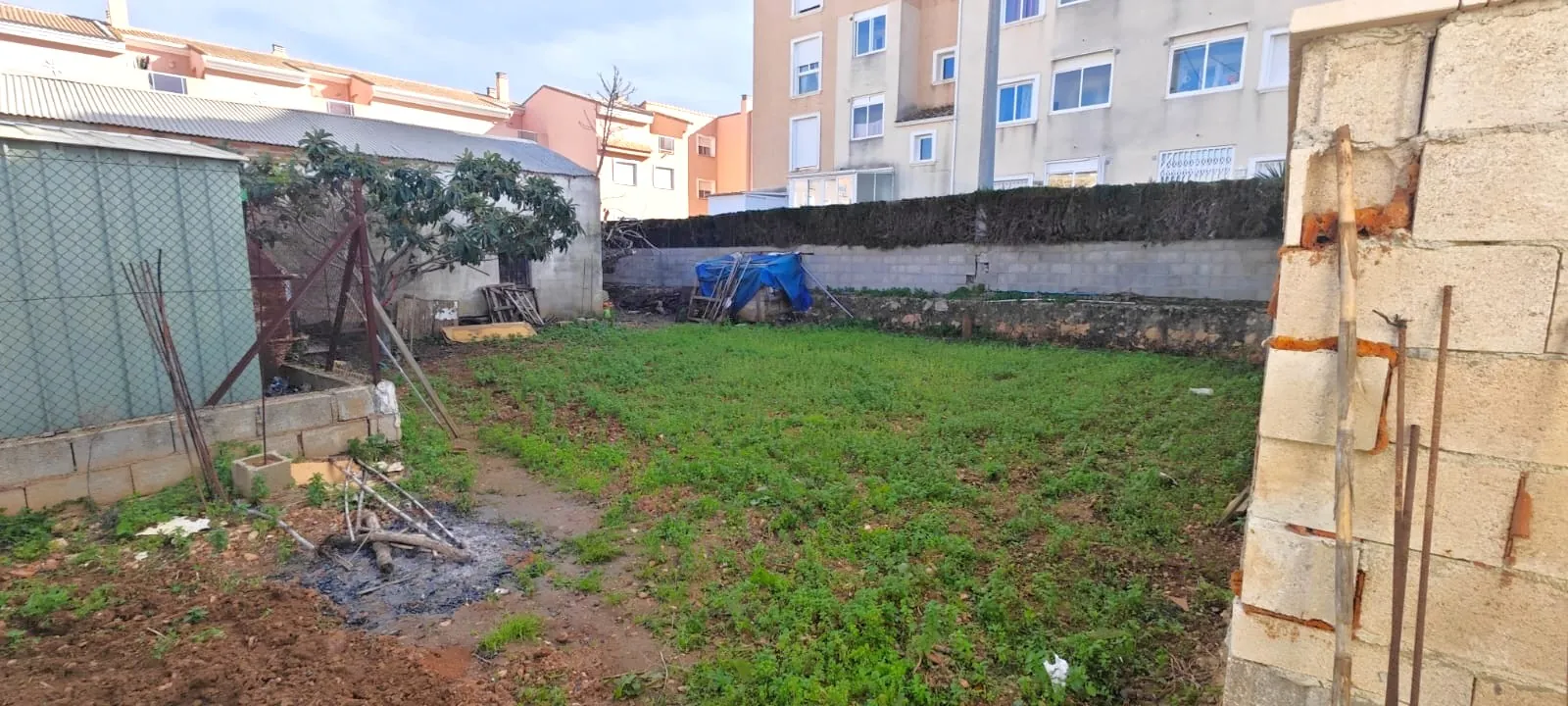 GARAJE CON PARCELA URBANA A SOLO 400MTS DÉNIA