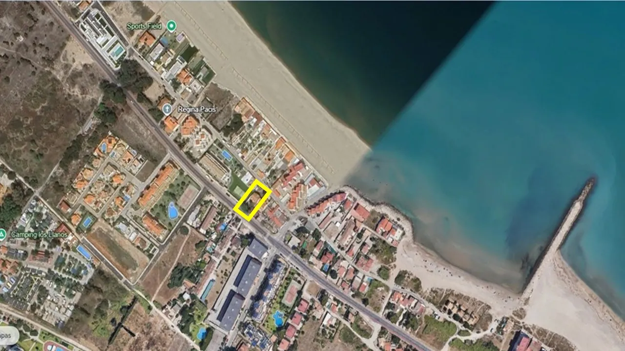 Chalet en reforma a la VENTA-Denia, Las Marinas - 2ª Línea al Mar -  jardín.