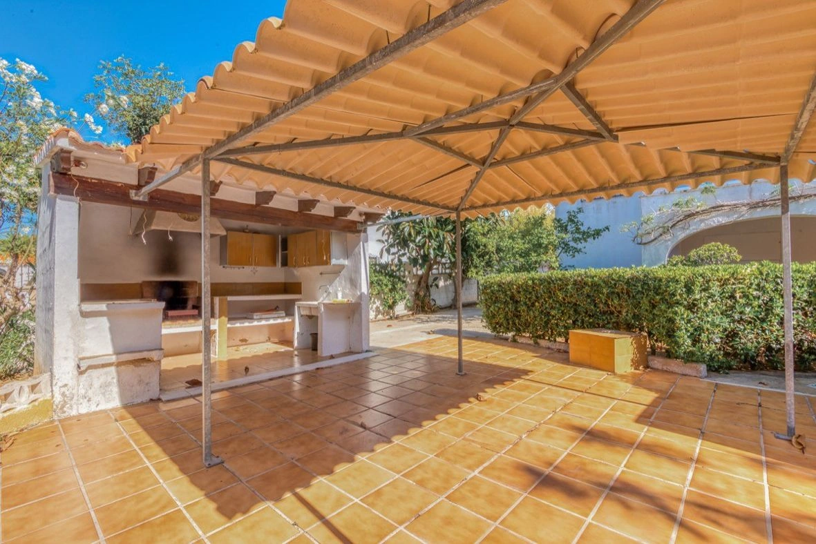 Villa clásica en Las Rotas, Dénia.