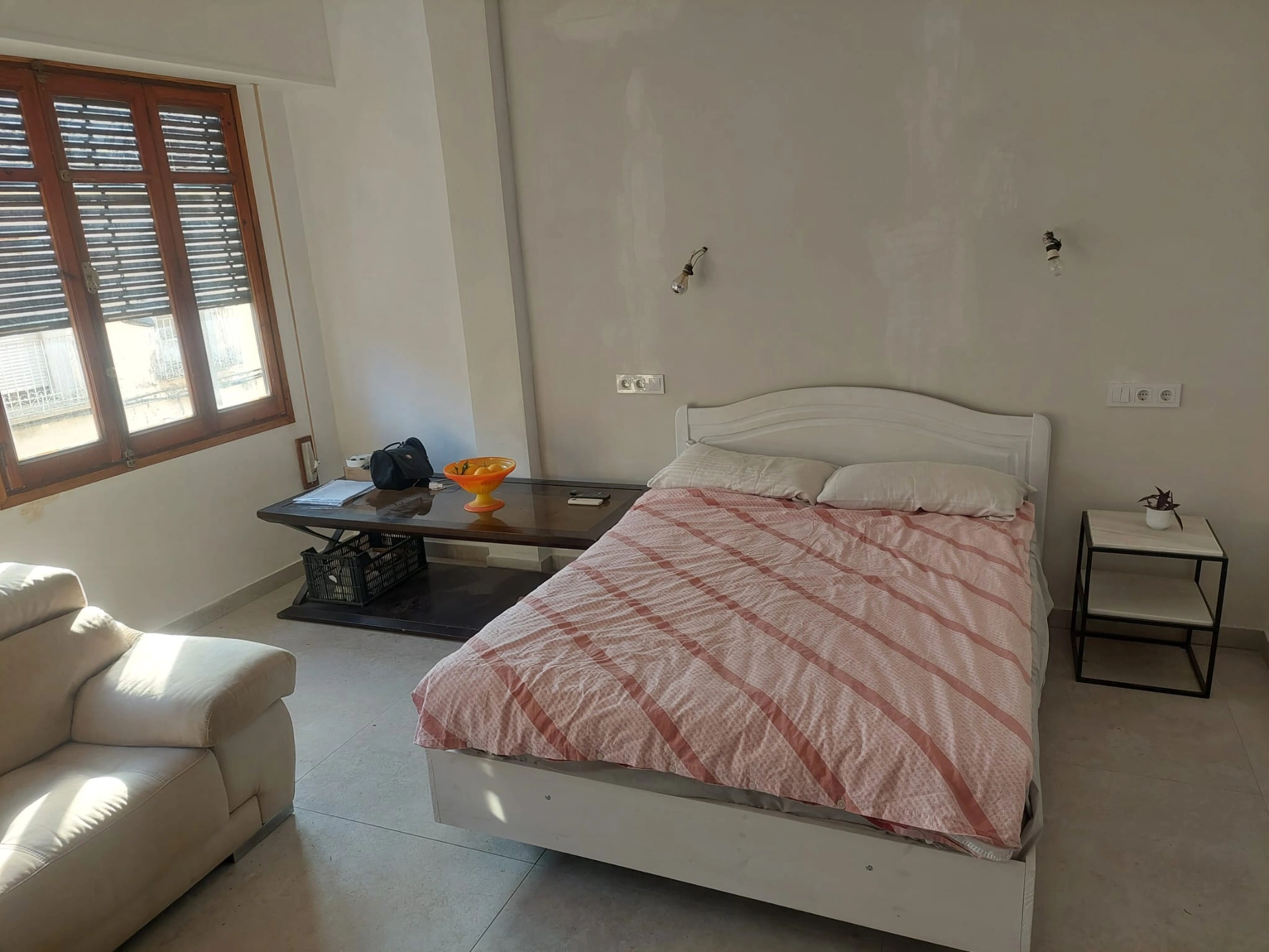 AMPLIA VIVIENDA EN ONDARA
