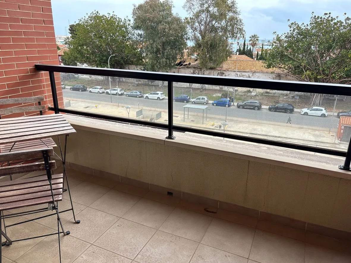 Piso céntrico con vistas al mar