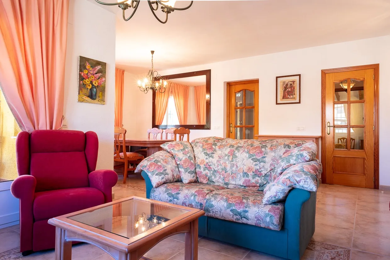 CHALET EN VENTA EN DÉNIA ZONA MONTGO