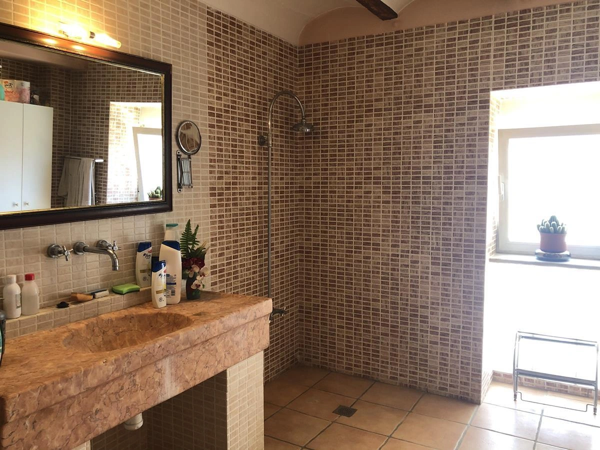 Ondara. Casa de campo amplia con piscina en venta