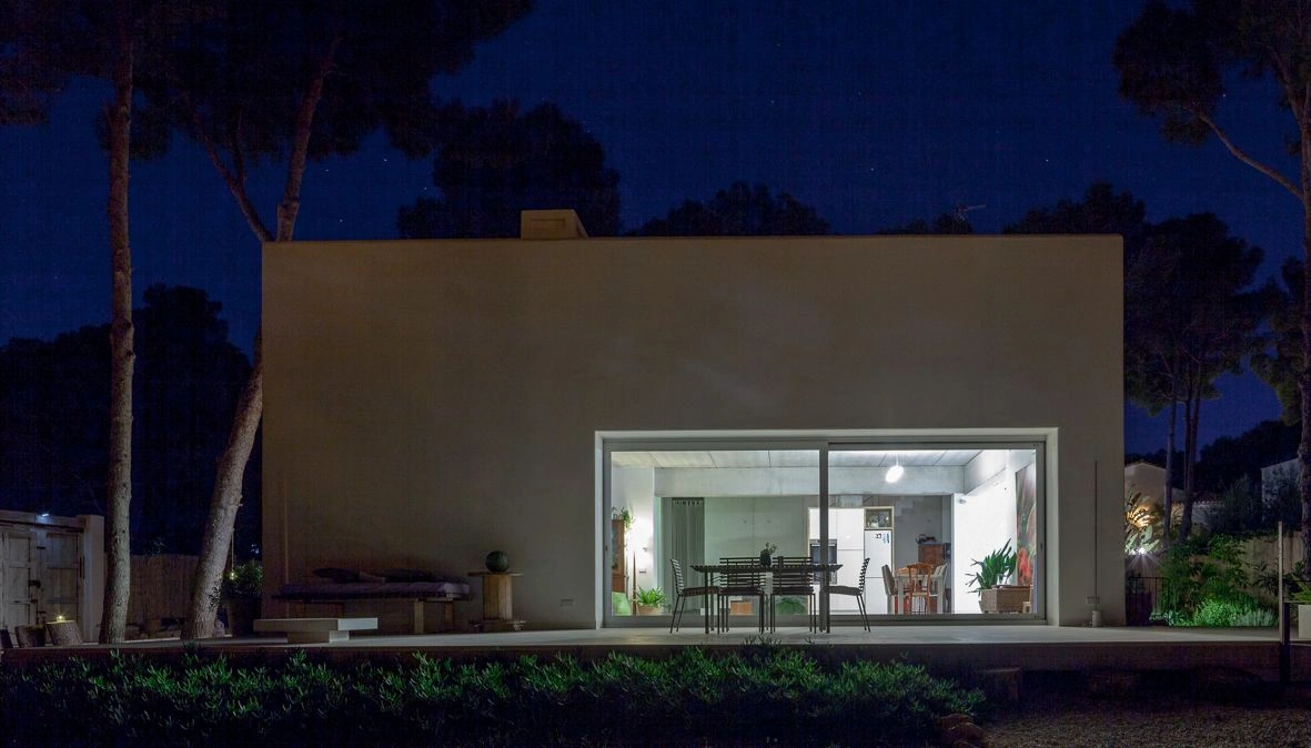 Villa moderna en Las Rotas.