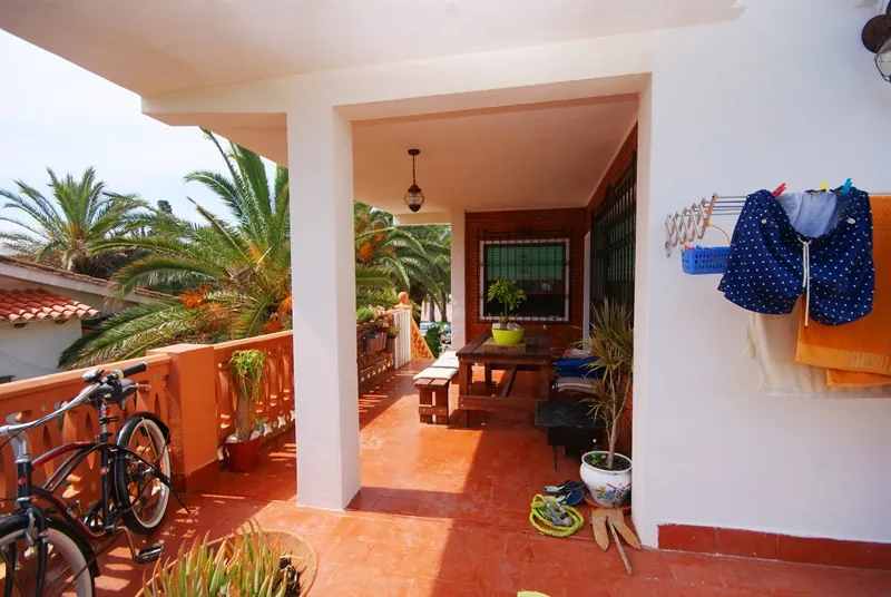 Villa | Chalet en venta en Dénia