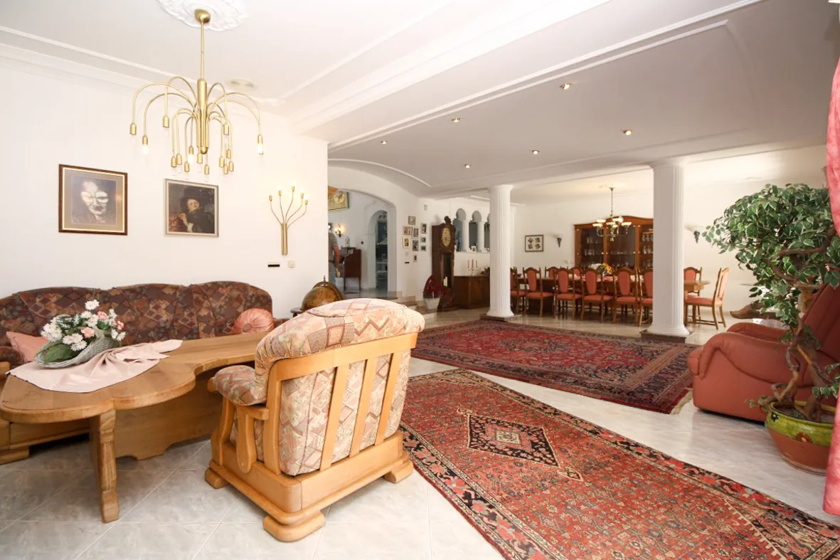 Villa | Chalet en venta en Pedreguer