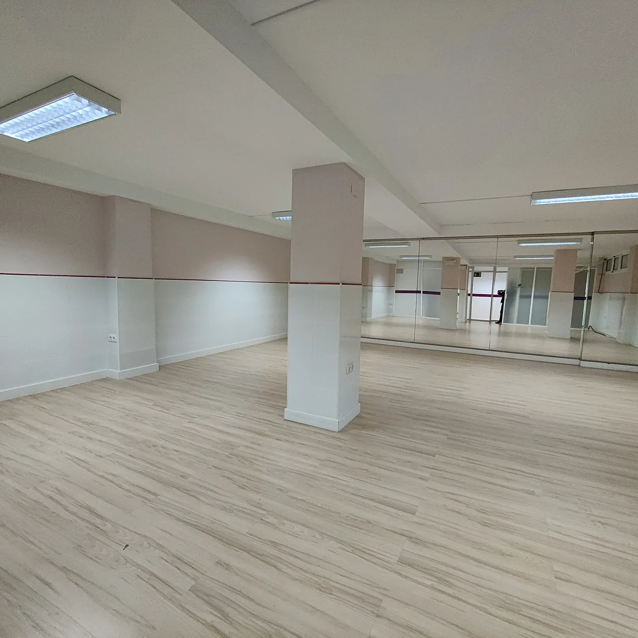 Gran local comercial en Denia