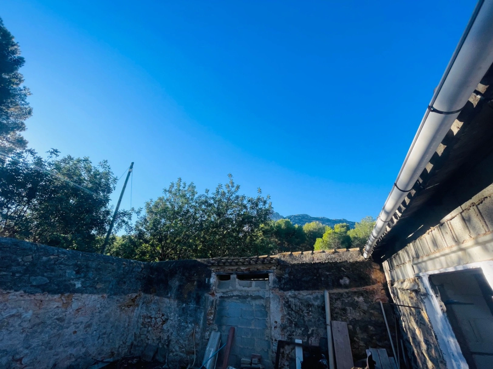 Casa de campo en zona Rotas con parcela de 12000m2.