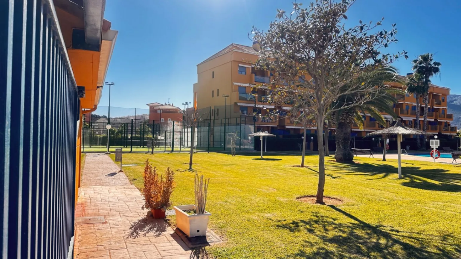 VENTA DE ATICO DUPLEX EN DENIA, LAS MARINAS, KM. 1