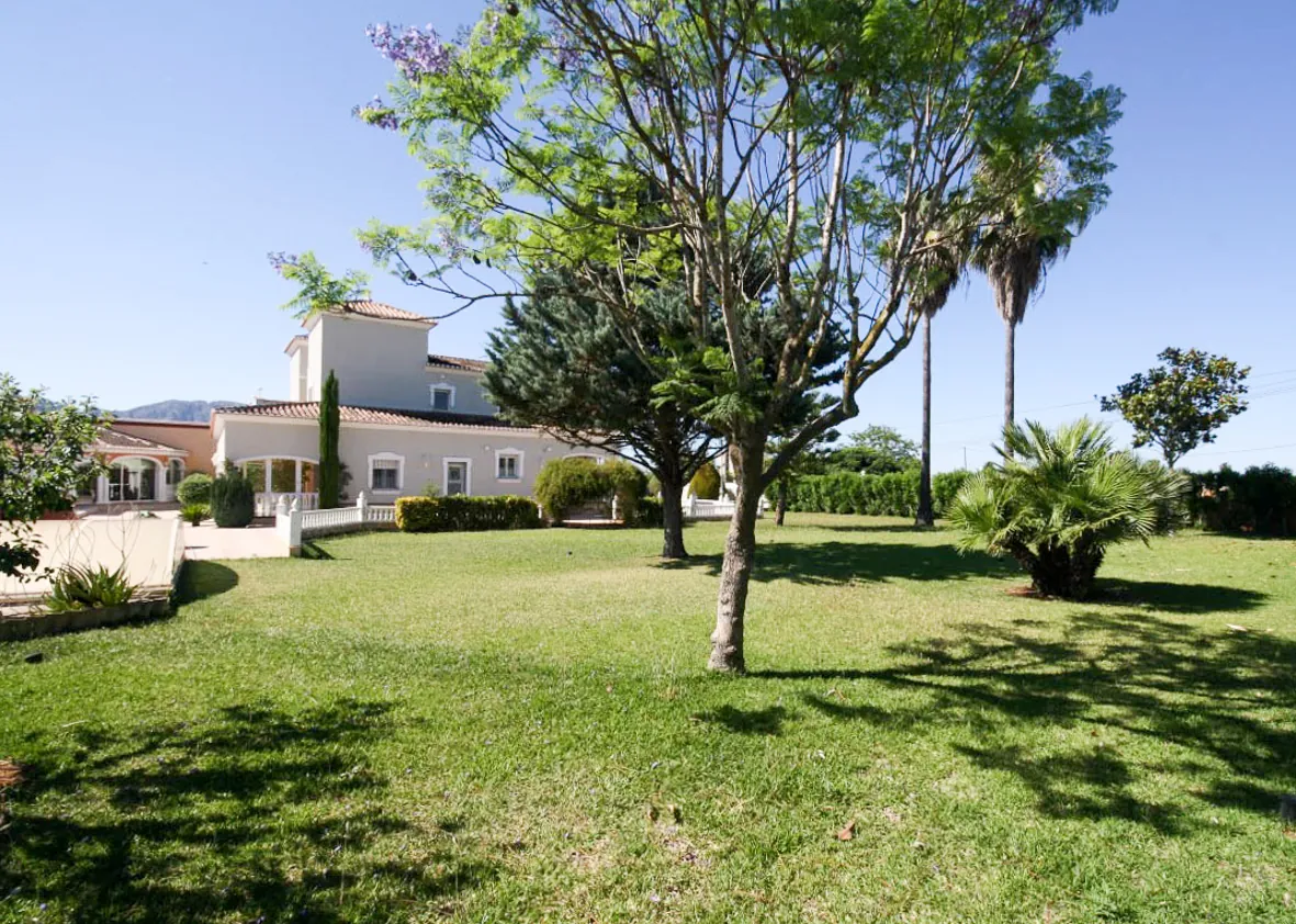 Villa | Chalet en venta en Pedreguer
