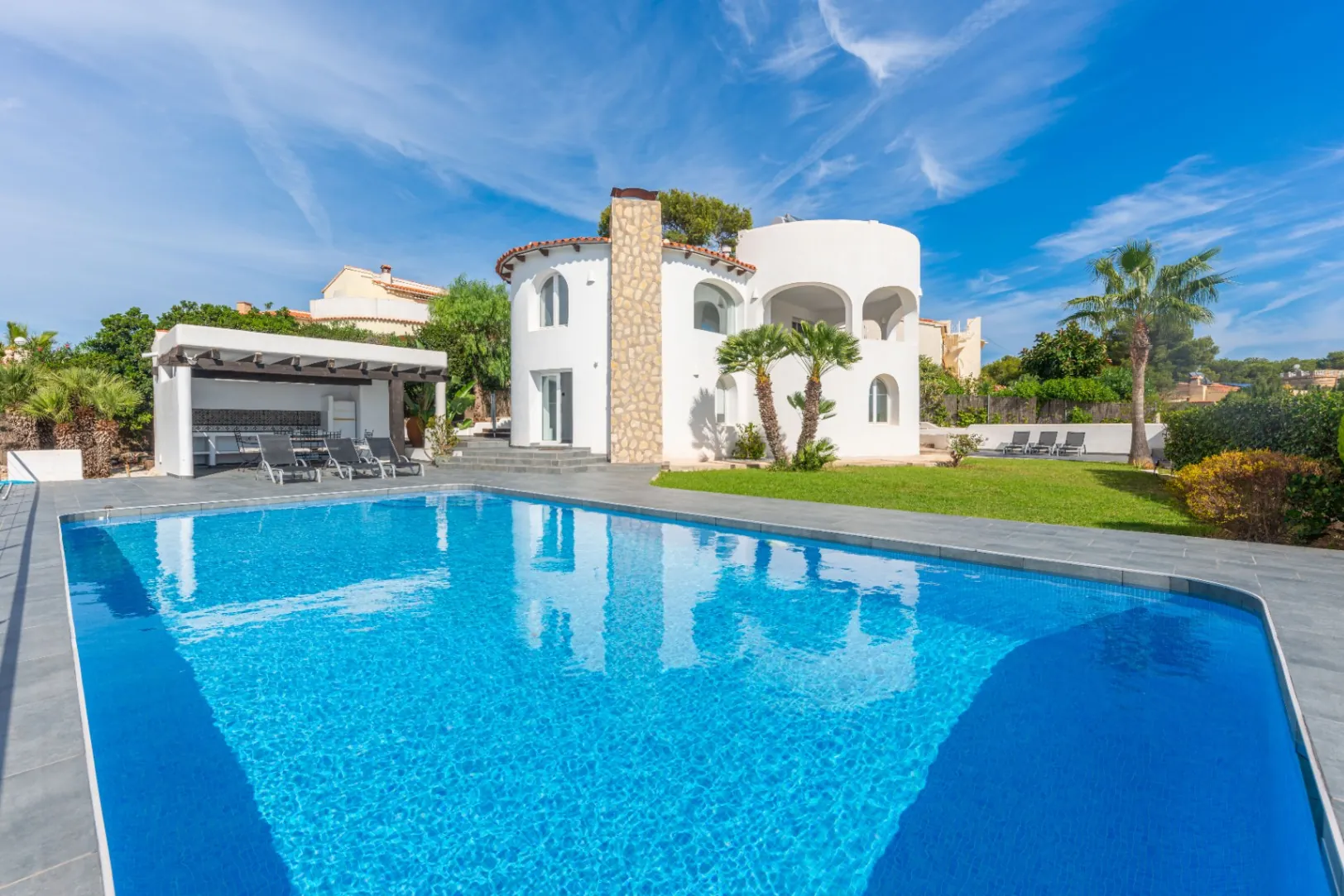 Villa Ibiza style en Balcón al mar con vistas al mar