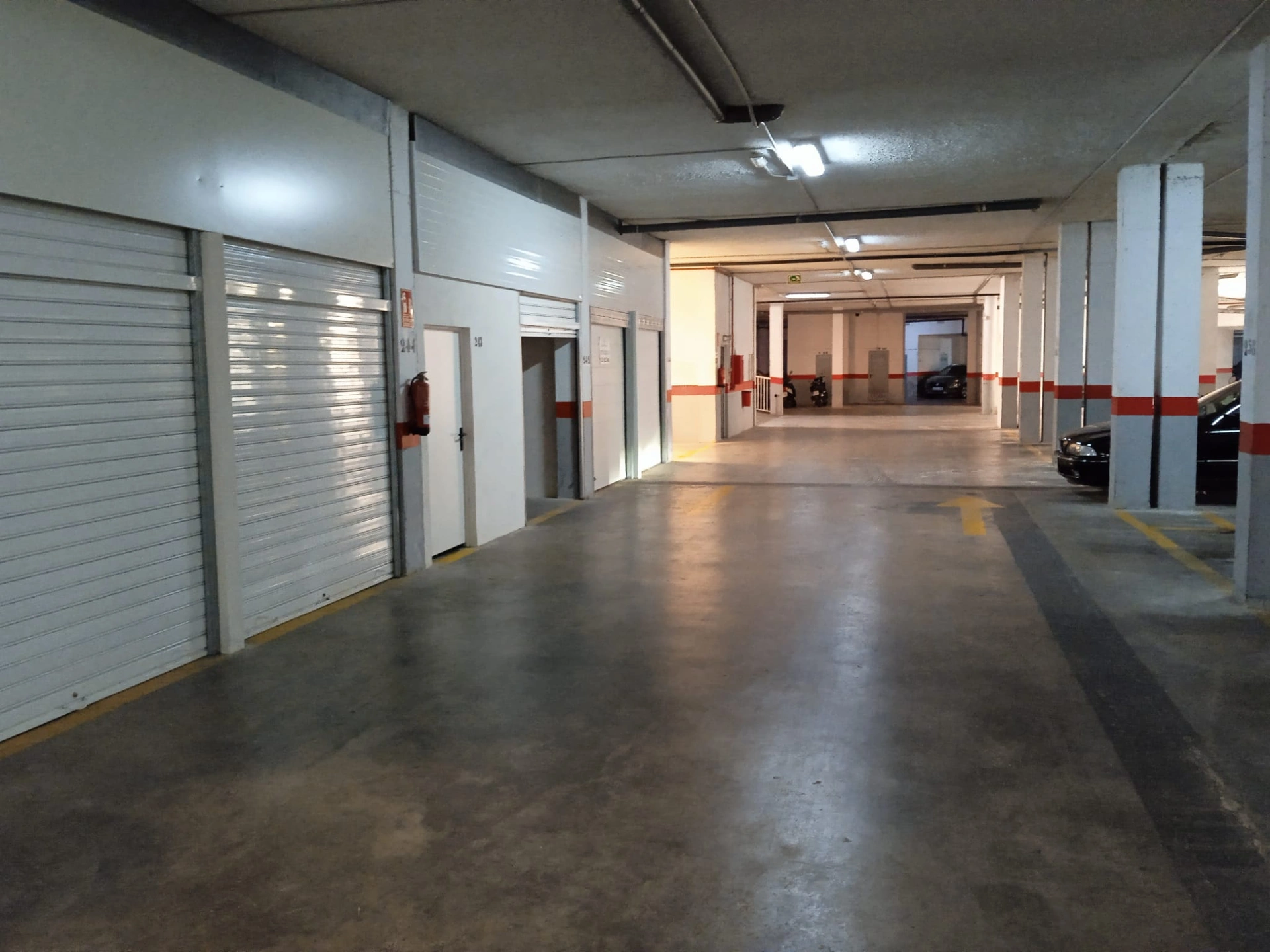 Salles de stockage à vendre à Dénia.