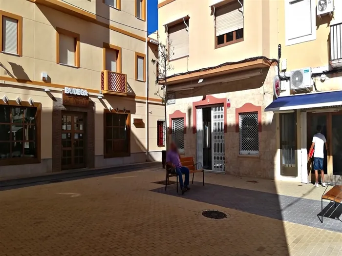 Local Comercial en alquiler en Dénia