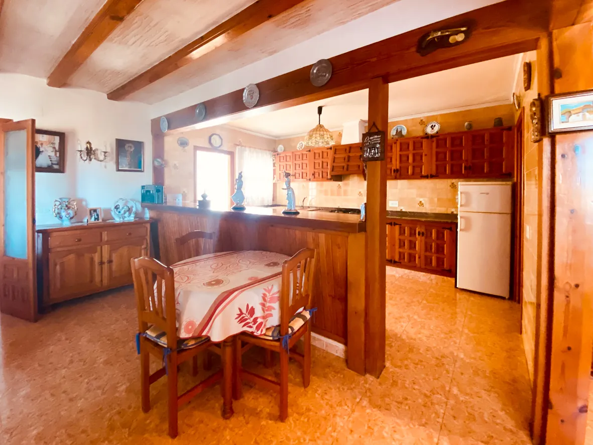 Gran villa en els Poblets.