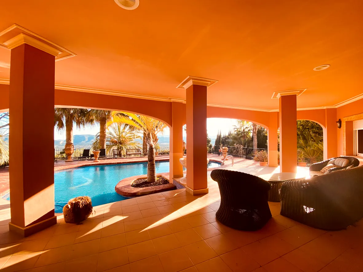 Espectacular villa de lujo en venta en Jávea.