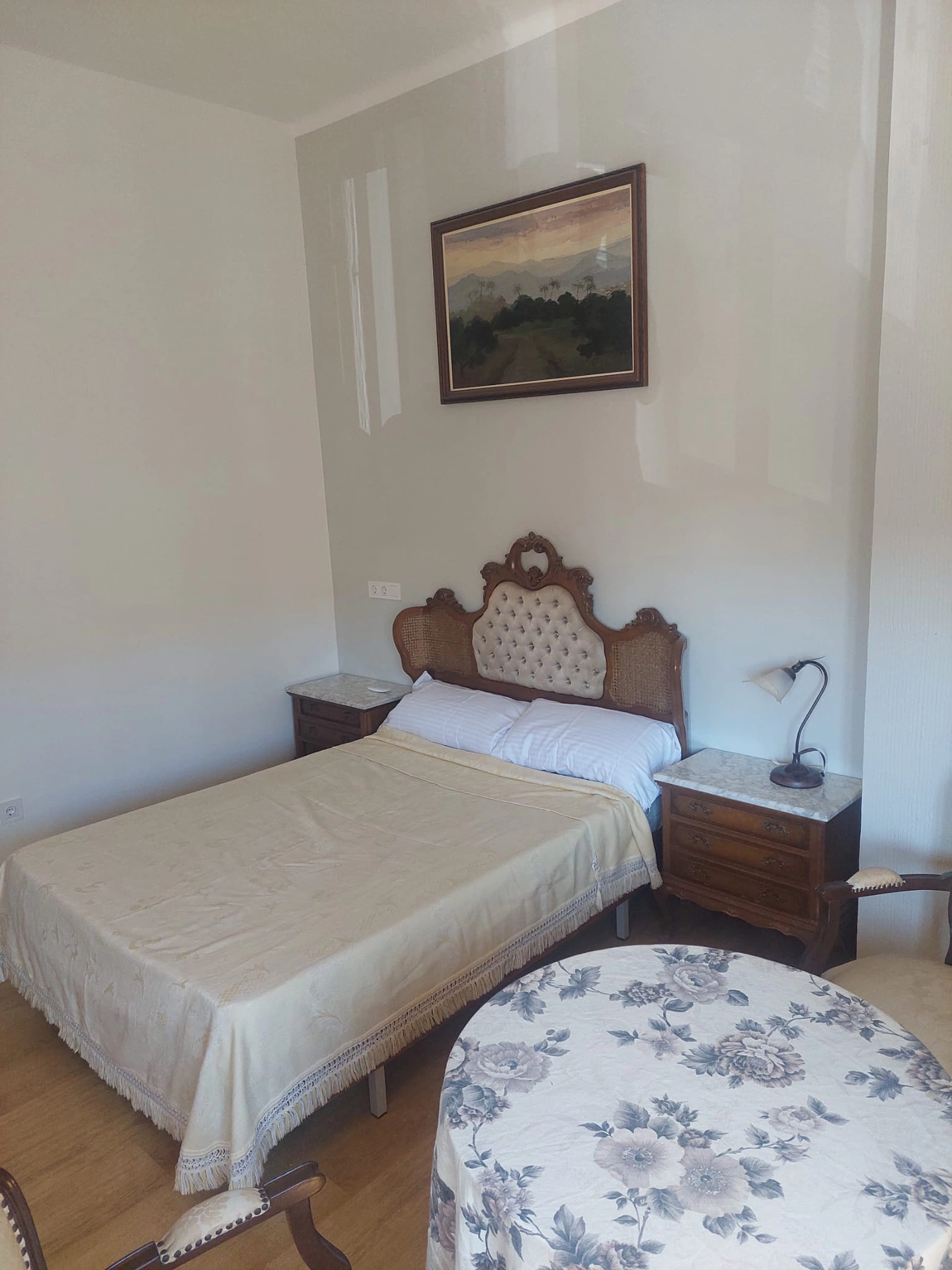 AMPLIA VIVIENDA EN ONDARA
