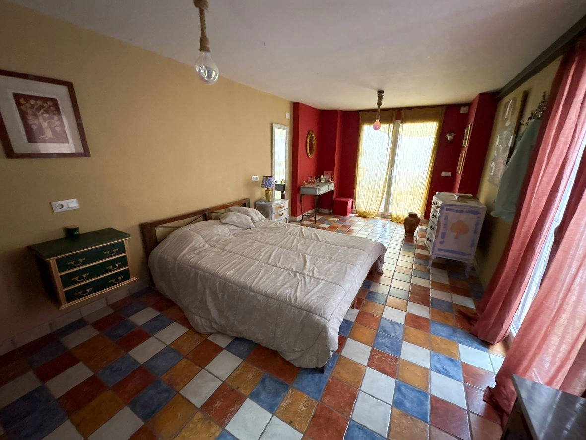 Casa de pueblo con increíble encanto en Pego