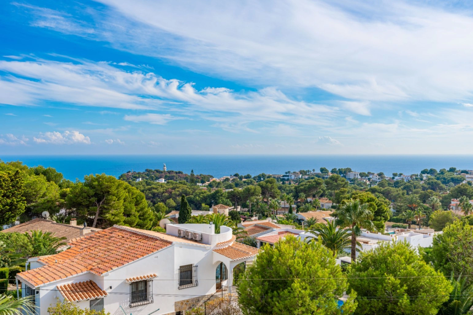 Villa Ibiza style en Balcón al mar con vistas al mar
