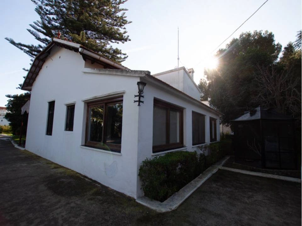 Venta Parcela urbana y Chalet