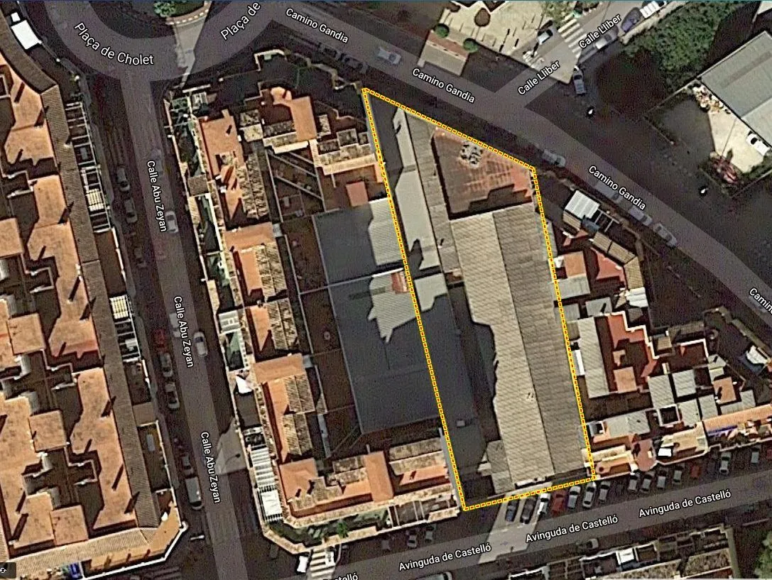 SOLAR EN VENTA EN DENIA