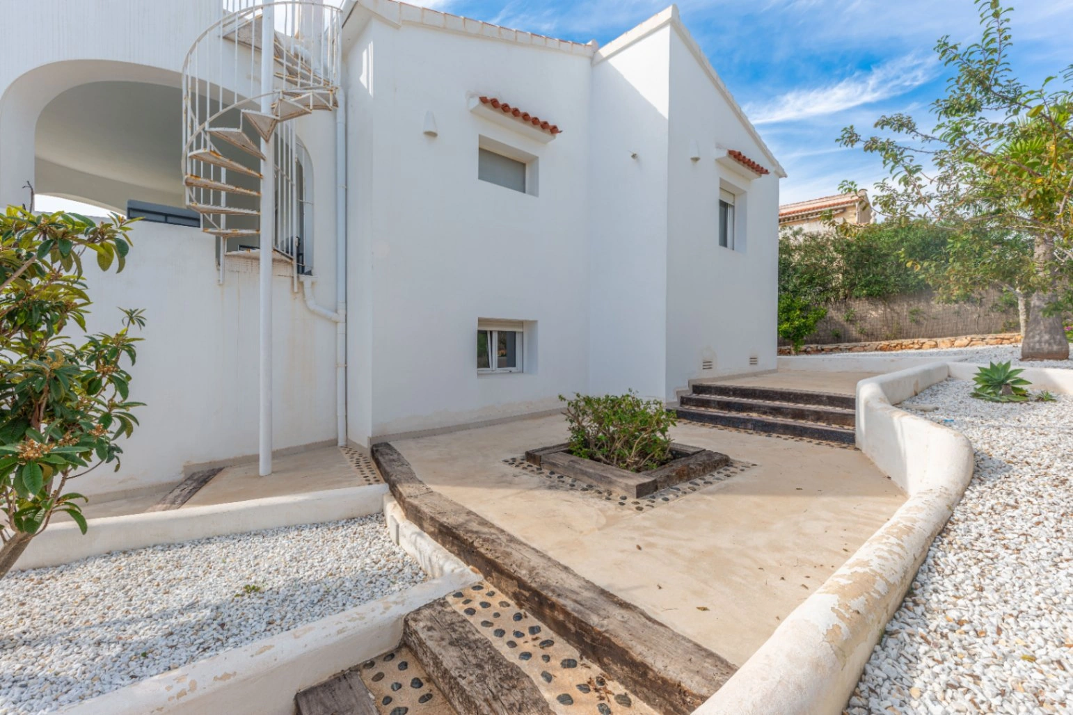 Villa Ibiza style en Balcón al mar con vistas al mar