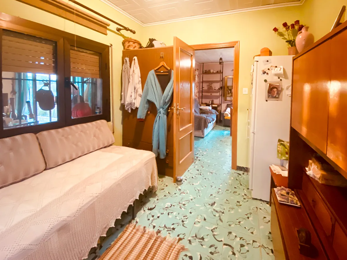 Villa en venta en Oliva con gran parcela.