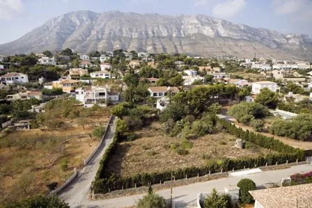 Parcela edificable en venta en Dénia