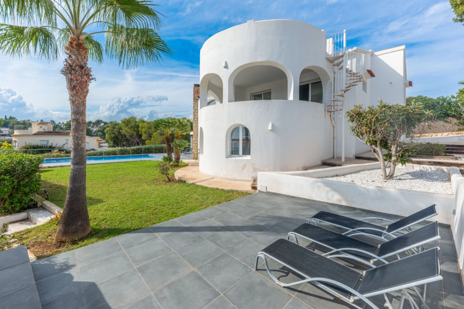 Villa Ibiza style en Balcón al mar con vistas al mar