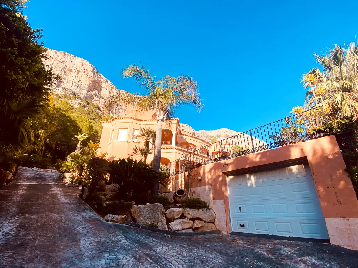 Espectacular villa de lujo en venta en Jávea.