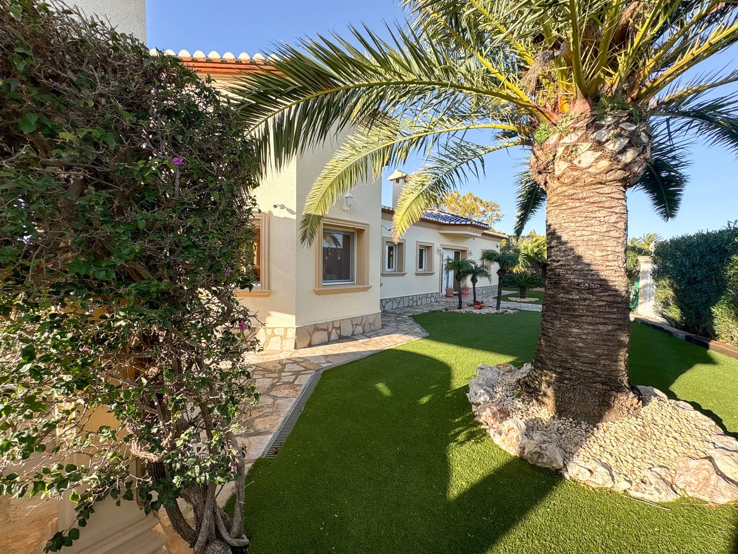 Villa de Lujo en Marquesa VI: El Balcón del Mediterráneo