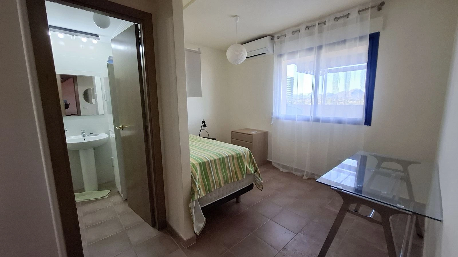 MODERNO ÁTICO DUPLEX EN ALQUILER ANUAL