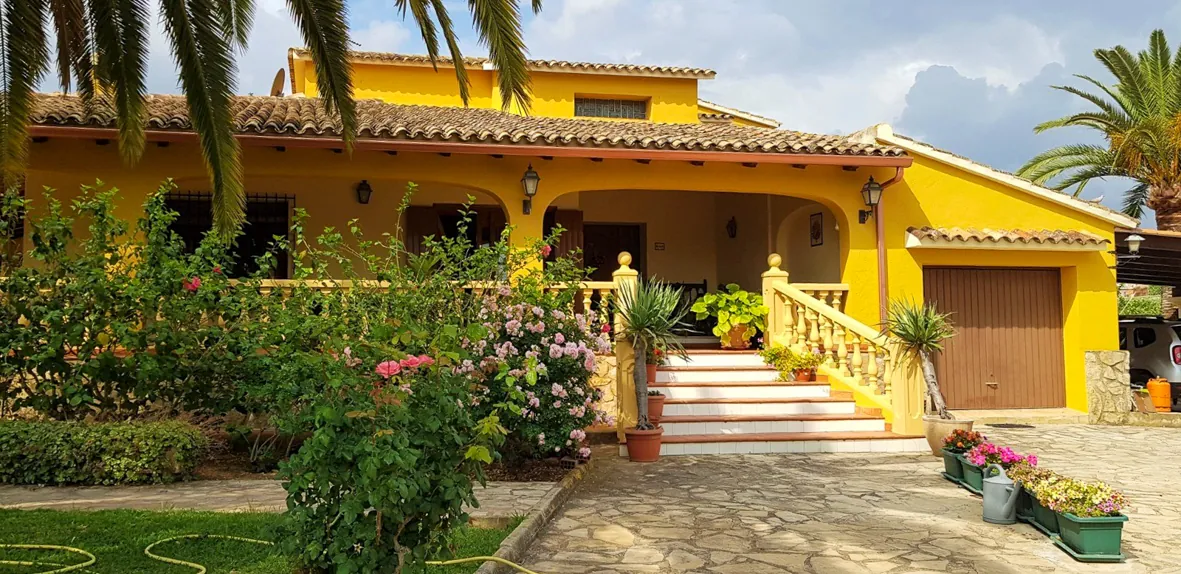 Magnífica casa en venta en Ondara