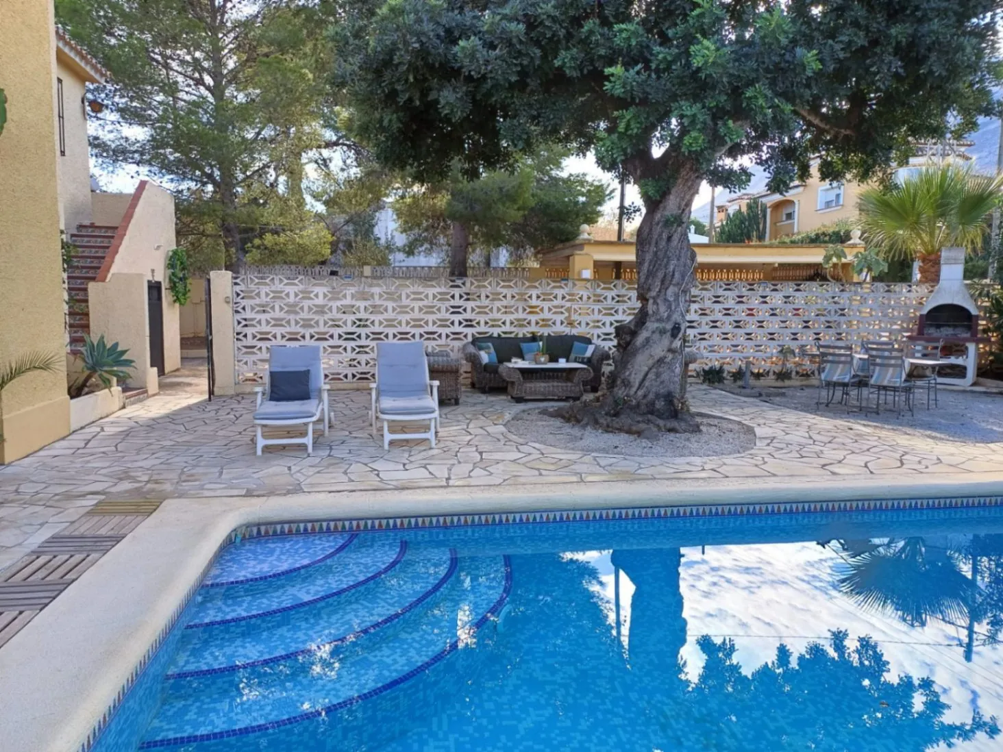 VENTA DE CHALET EN DENIA/LAS ROTAS PARA VIVIR Y PARA INVERTIR