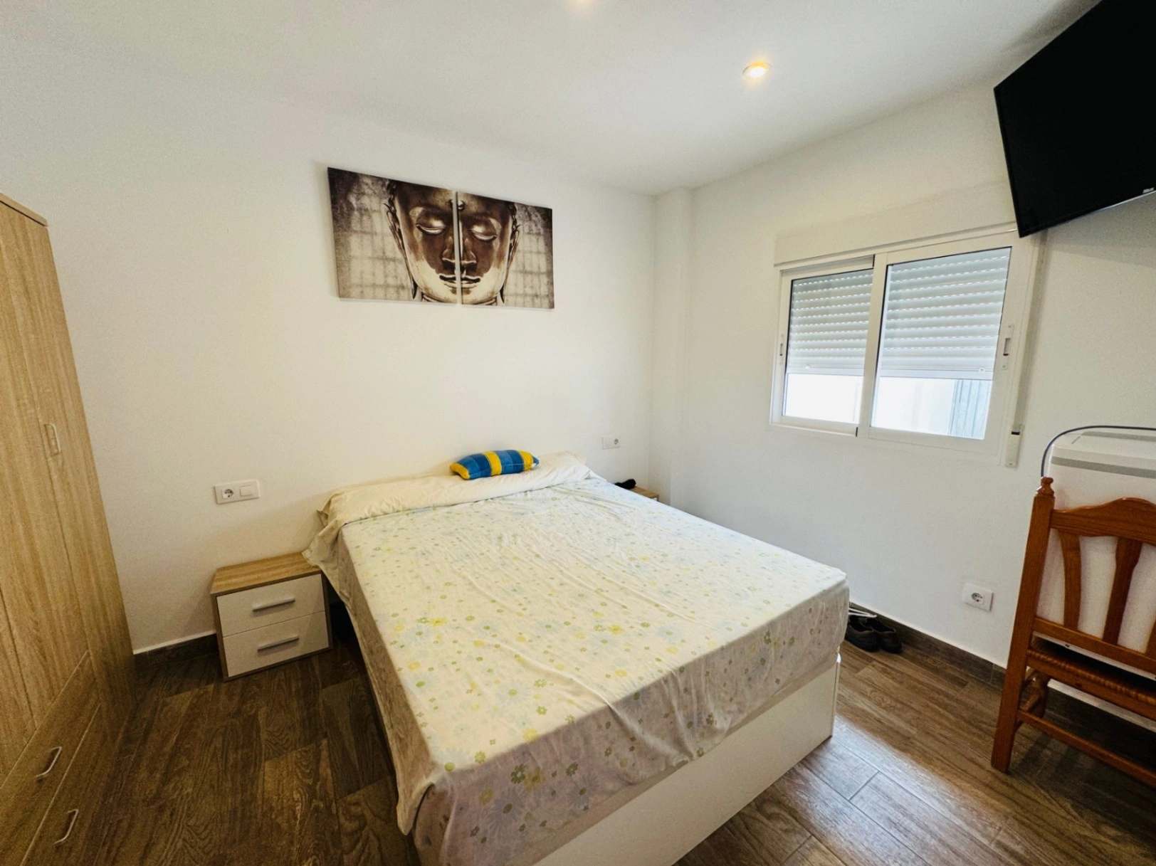 Orba. Apartamento reformado con patio en venta