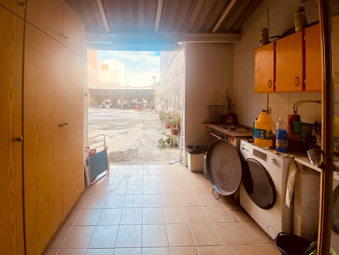 Casa de pueblo en oferta en Pego.