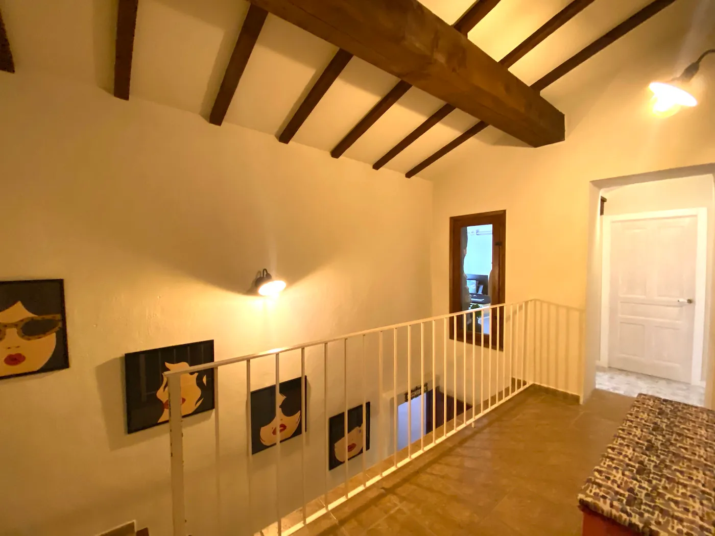VENTA DE CASA DE PUEBLO EN SANET Y NEGRALS.