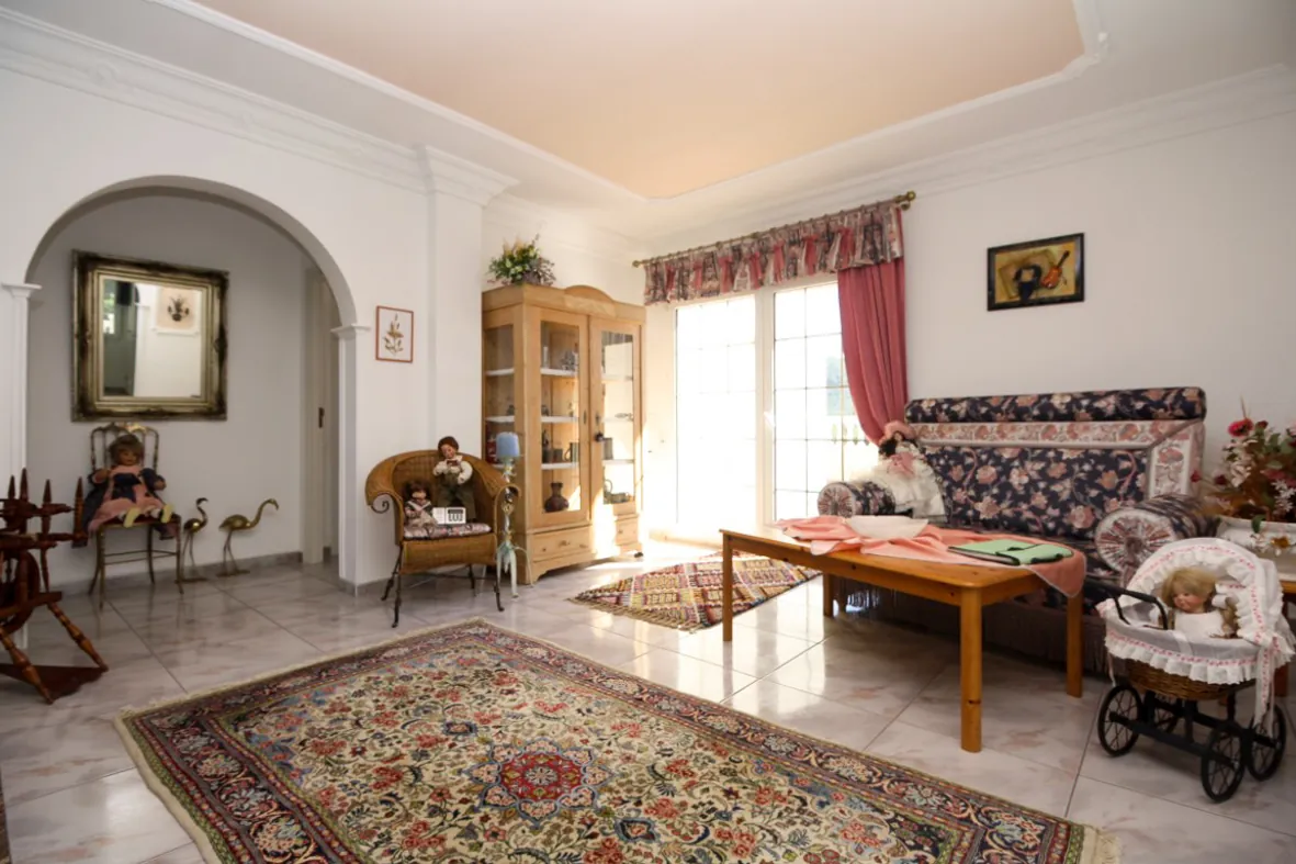Villa | Chalet en venta en Pedreguer