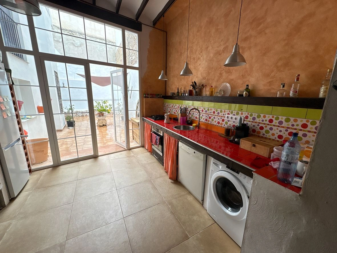 Casa de pueblo con increíble encanto en Pego
