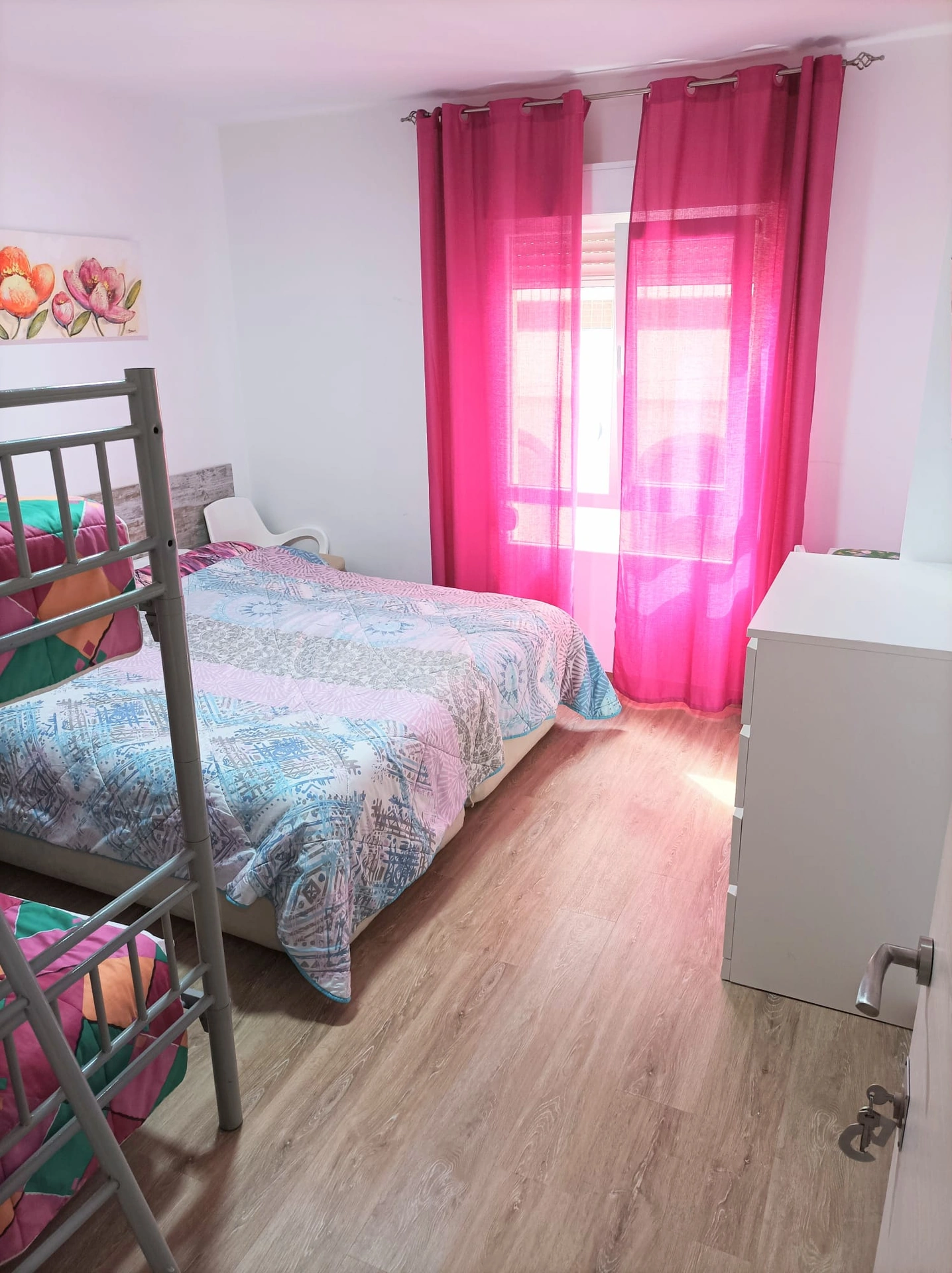 PISO CÉNTRICO AMPLIO CERCA DEL PUERTO DÉNIA