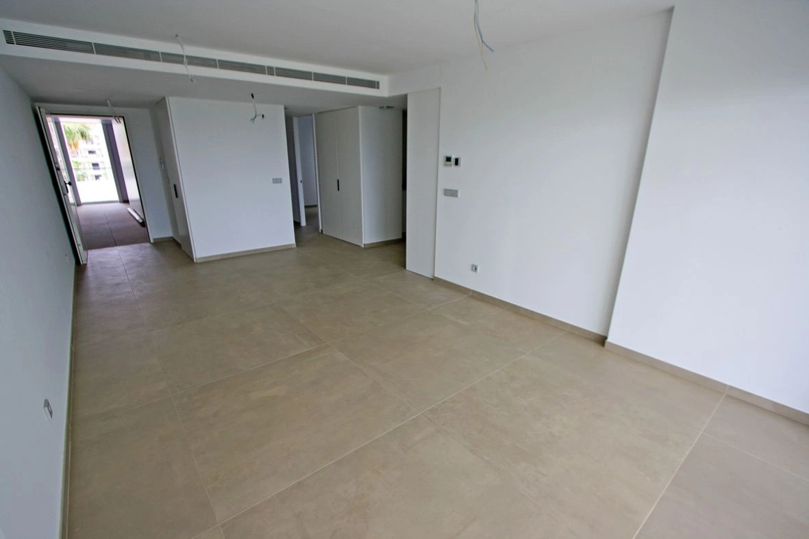 Apartamento de lujo en primera línea de playa en Dénia.