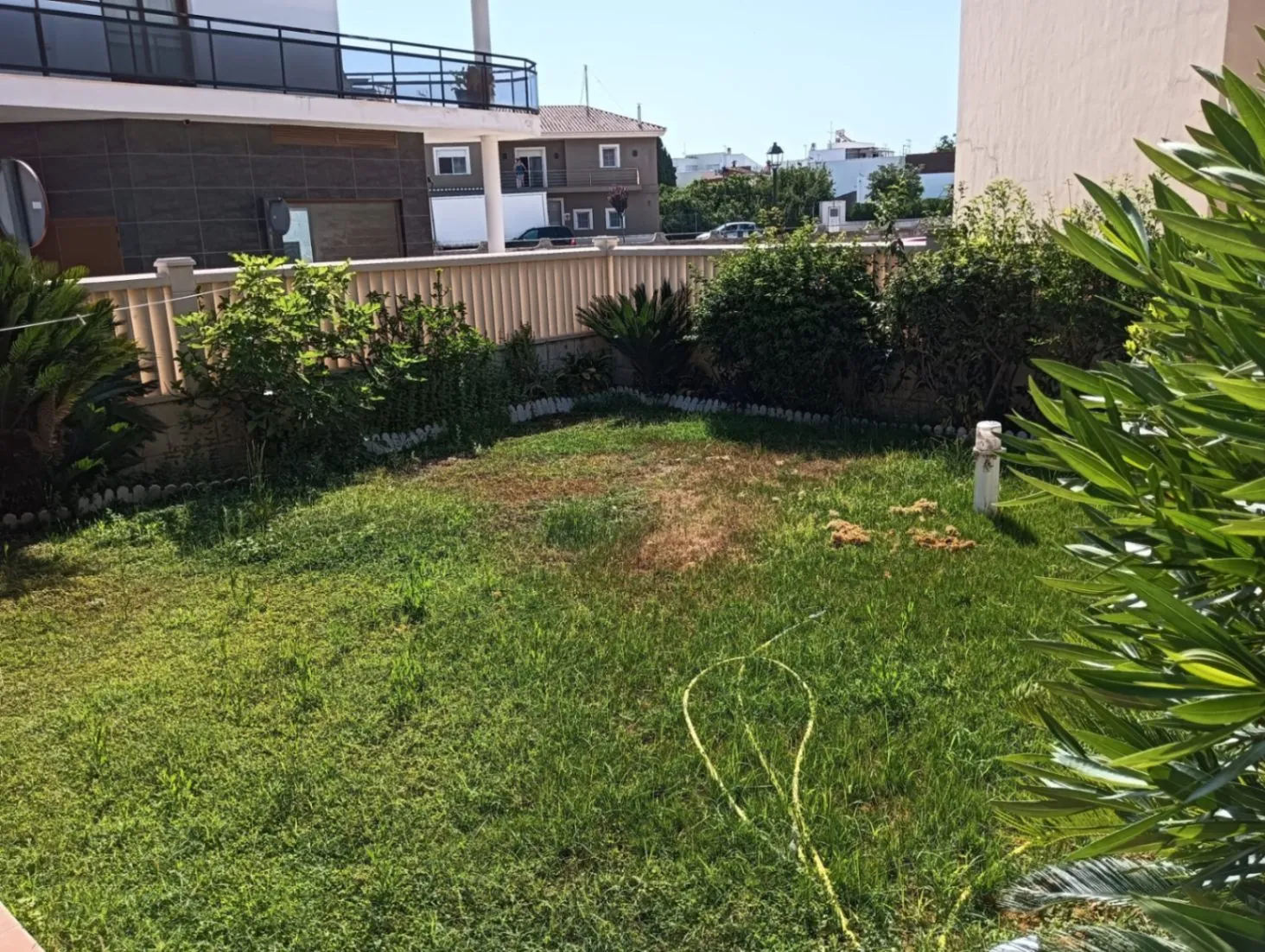SE ALQUILA DUPLEX (Disponible a partir de Septiembre 2025) DE 3 DORMITORIOS EN ELS POBLETS