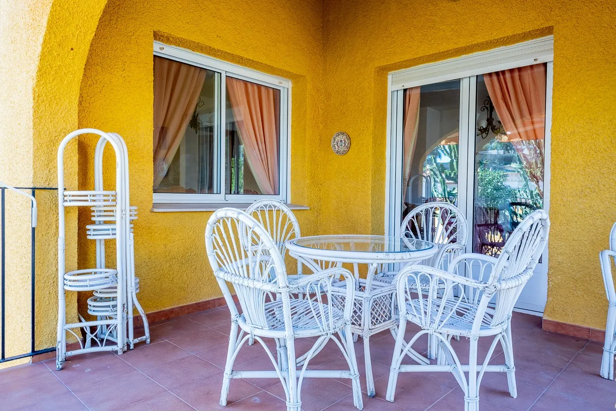 CHALET EN VENTA EN DÉNIA ZONA MONTGO