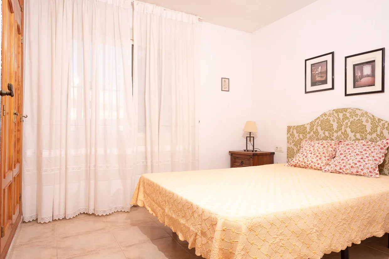CHALET EN VENTA EN DÉNIA ZONA MONTGO