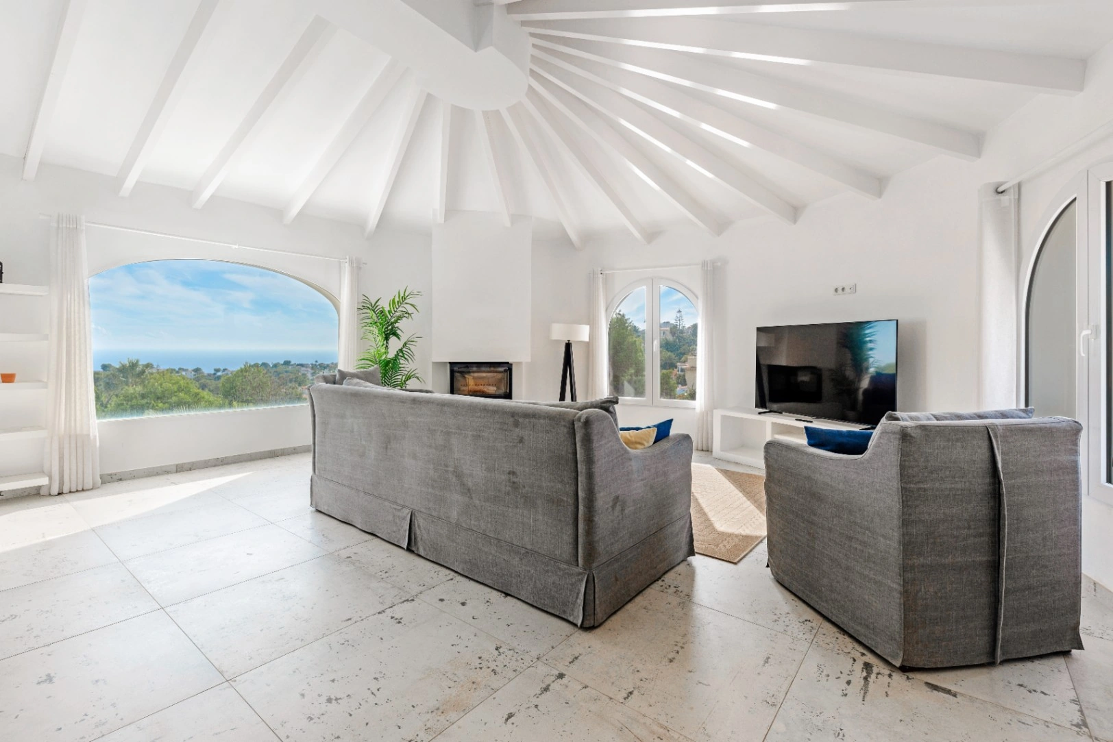 Villa Ibiza style en Balcón al mar con vistas al mar