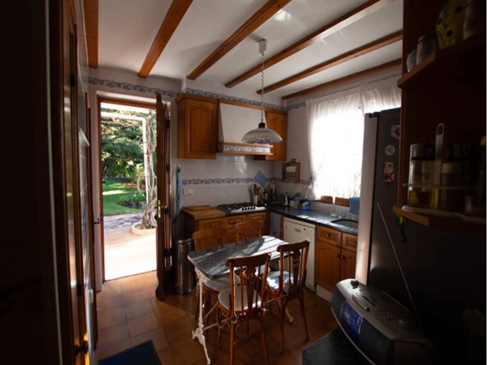 Venta Parcela urbana y Chalet