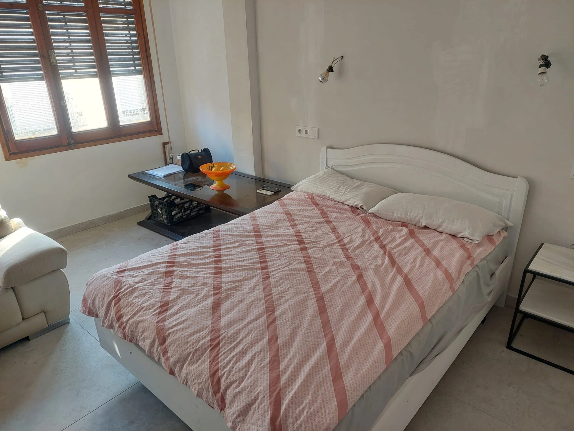 AMPLIA VIVIENDA EN ONDARA