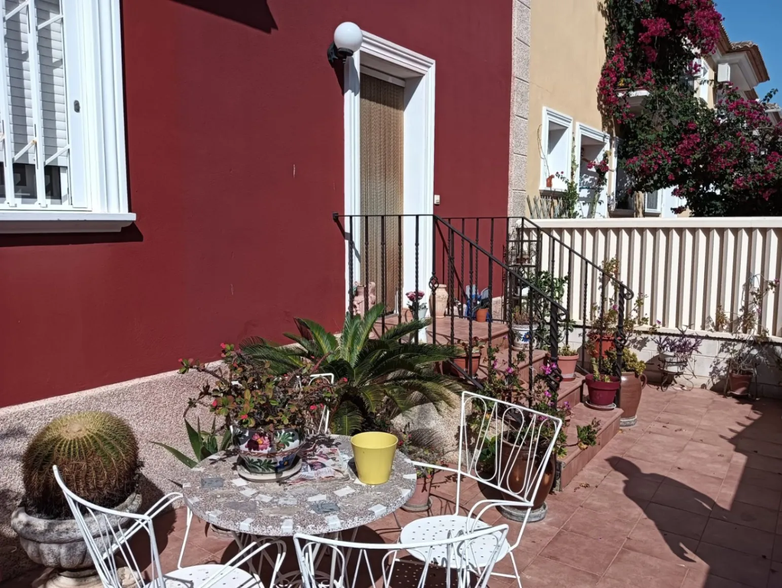 SE ALQUILA DUPLEX (Disponible a partir de Septiembre 2025) DE 3 DORMITORIOS EN ELS POBLETS
